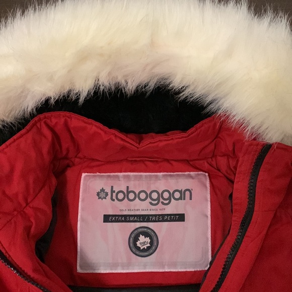 Toboggan Canada Red Bomber Jacket - Picture 3 of 3